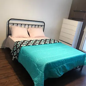 Wmb-cozy Holiday Toronto